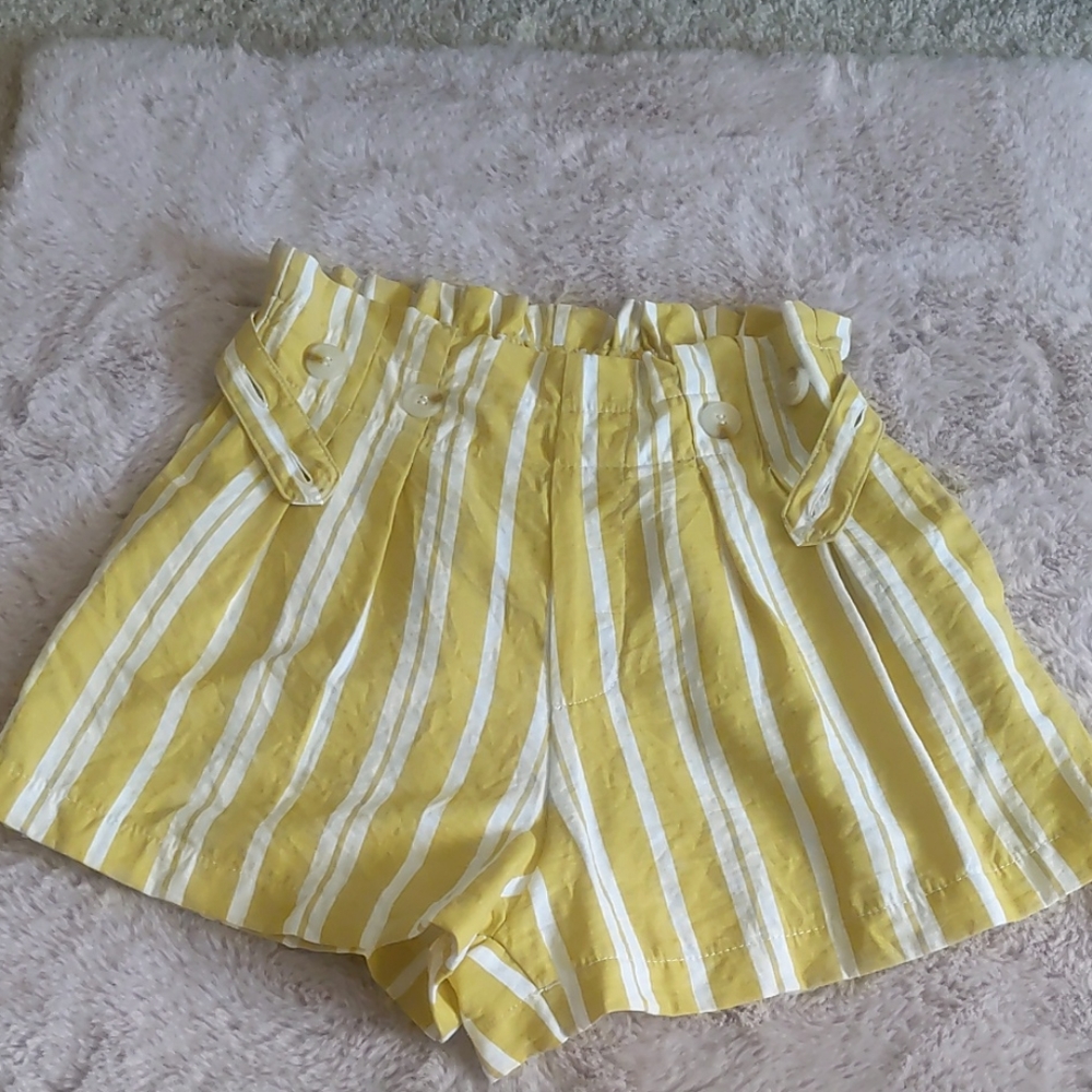 Mustard yellow summer shorts